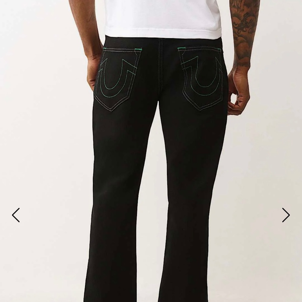 True Religion Men's Jean Size 36x34 Black  Denim  Relaxed Straight MSRP $159.00